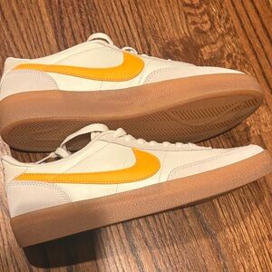 Nike Men's White and Orange killshots